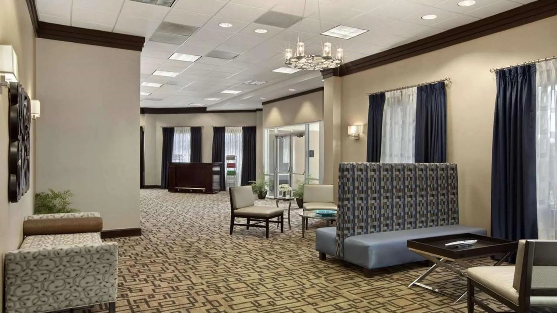 Embassy Suites By Hilton St Louis Airport Bridgeton Hotel